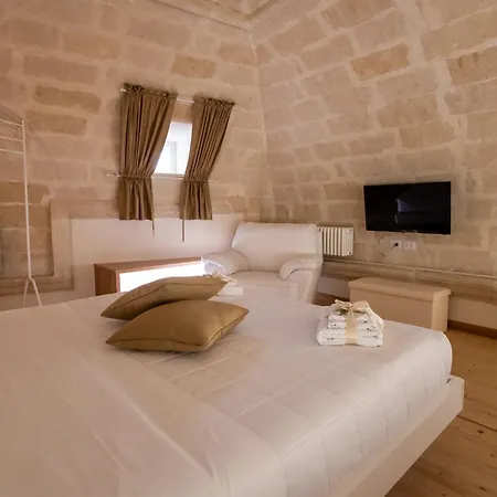 Antica Dimora Storica La Finestra Sul Campanile * Matera