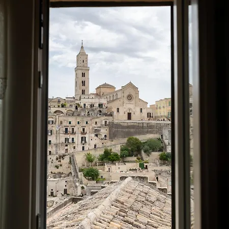 Holiday home Antica Dimora Storica La Finestra Sul Campanile