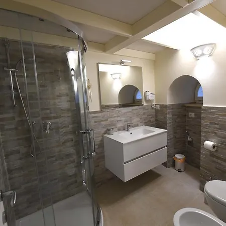 Holiday home Antica Dimora Storica La Finestra Sul Campanile Matera