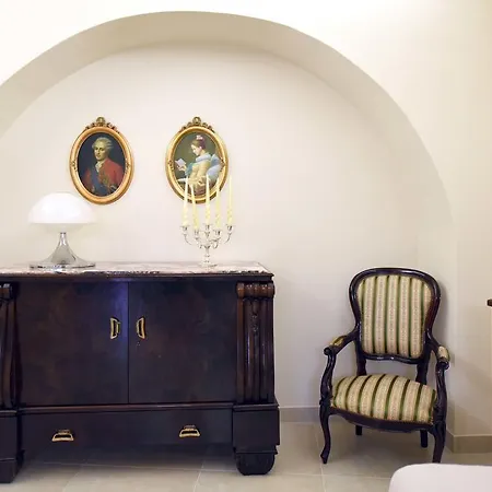 Antica Dimora Storica La Finestra Sul Campanile Casa vacanze Matera