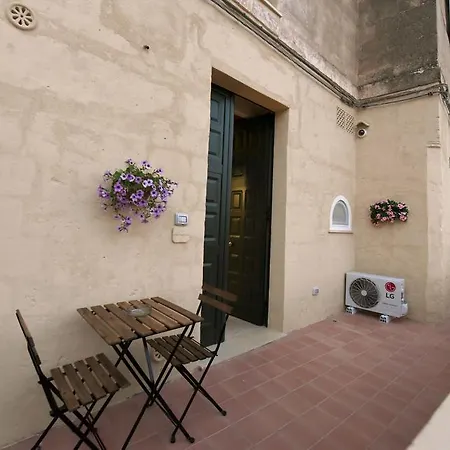 Antica Dimora Storica La Finestra Sul Campanile Holiday home *
