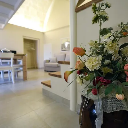 Holiday home Antica Dimora Storica La Finestra Sul Campanile