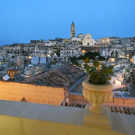 Antica Dimora Storica La Finestra Sul Campanile *