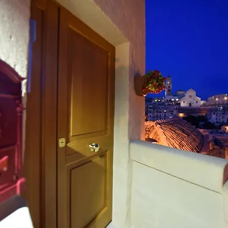 Antica Dimora Storica La Finestra Sul Campanile * Matera