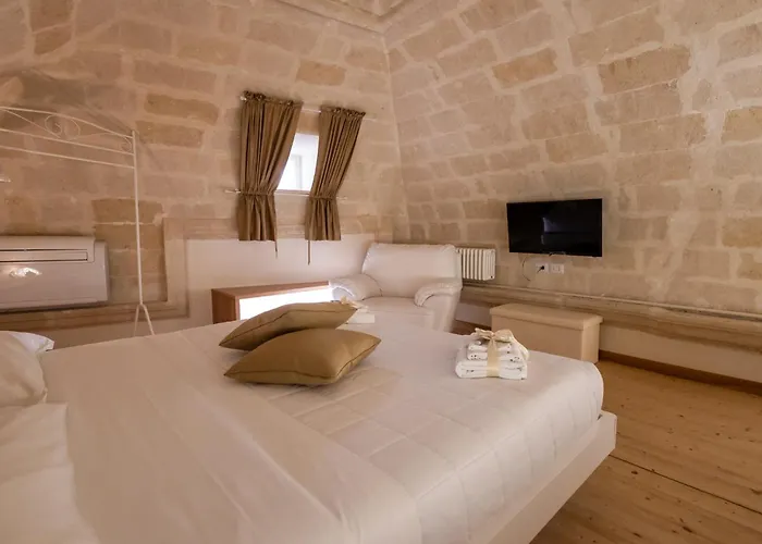 Antica Dimora Storica La Finestra Sul Campanile * Matera